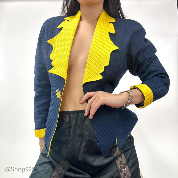 Rare Vintage Blazer Made  in Paris - Picture 3 of 8